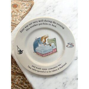 Vintage Wedgewood Peter Rabbit Children's Plate 6 3/4" Porcelain